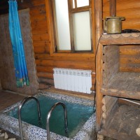 Купель, стойка для дров, батарея работающая от Аквапечи